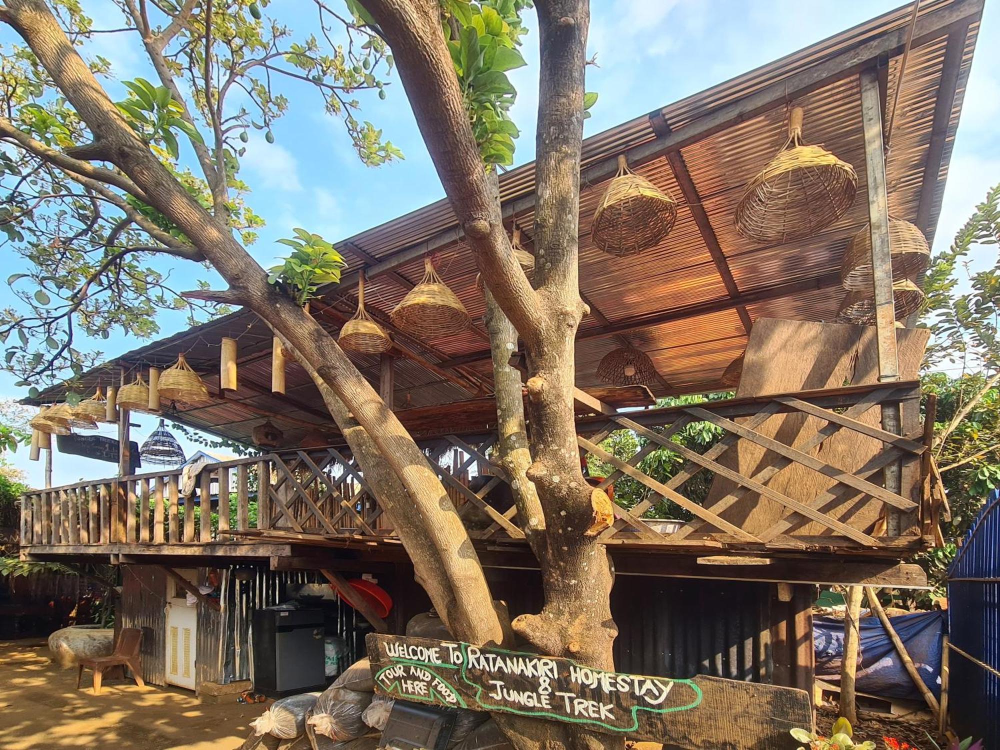 Ratanakiri Homestay & Jungle Trek بانلونغ المظهر الخارجي الصورة