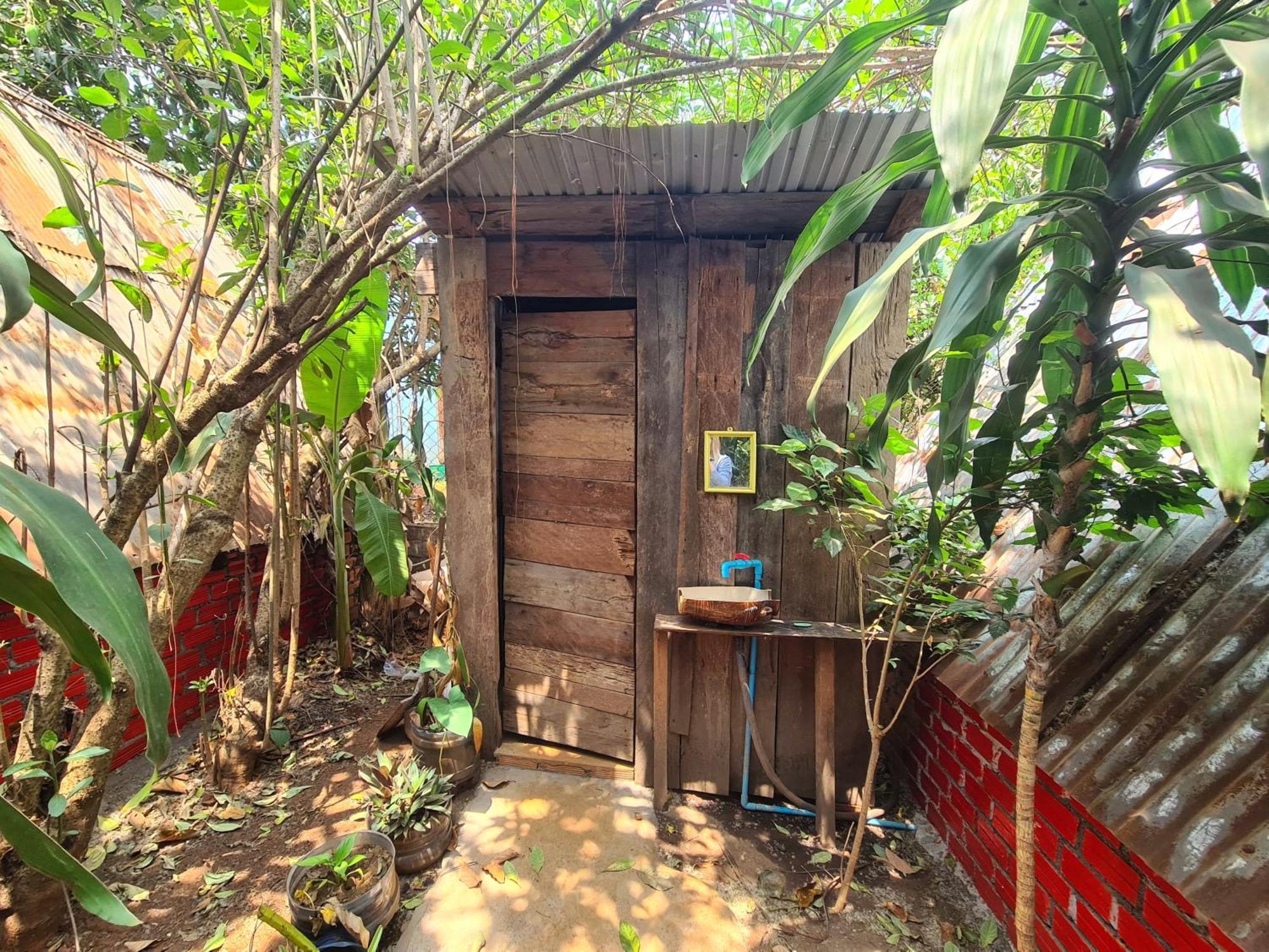 Ratanakiri Homestay & Jungle Trek بانلونغ الغرفة الصورة
